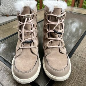 Kid’s Sorel Explorer Waterproof Fur Lined Boot Size 4